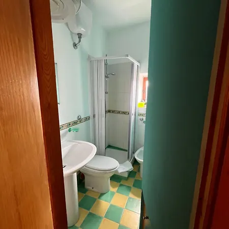 Appartement Window On The Sunset *