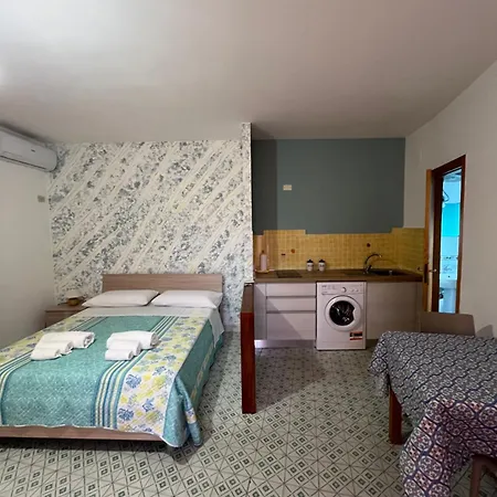 Window On The Sunset Appartement