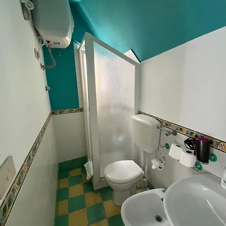 Appartement Window On The Sunset