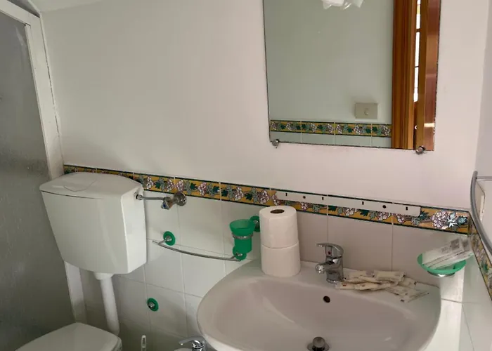 Window On The Sunset * Cefalù